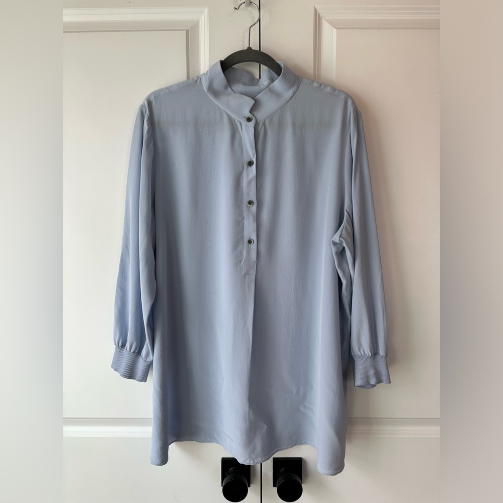 Lafayette 148 New York Declan Mock Neck Pullover Silk Blouse Light Blue Size XL